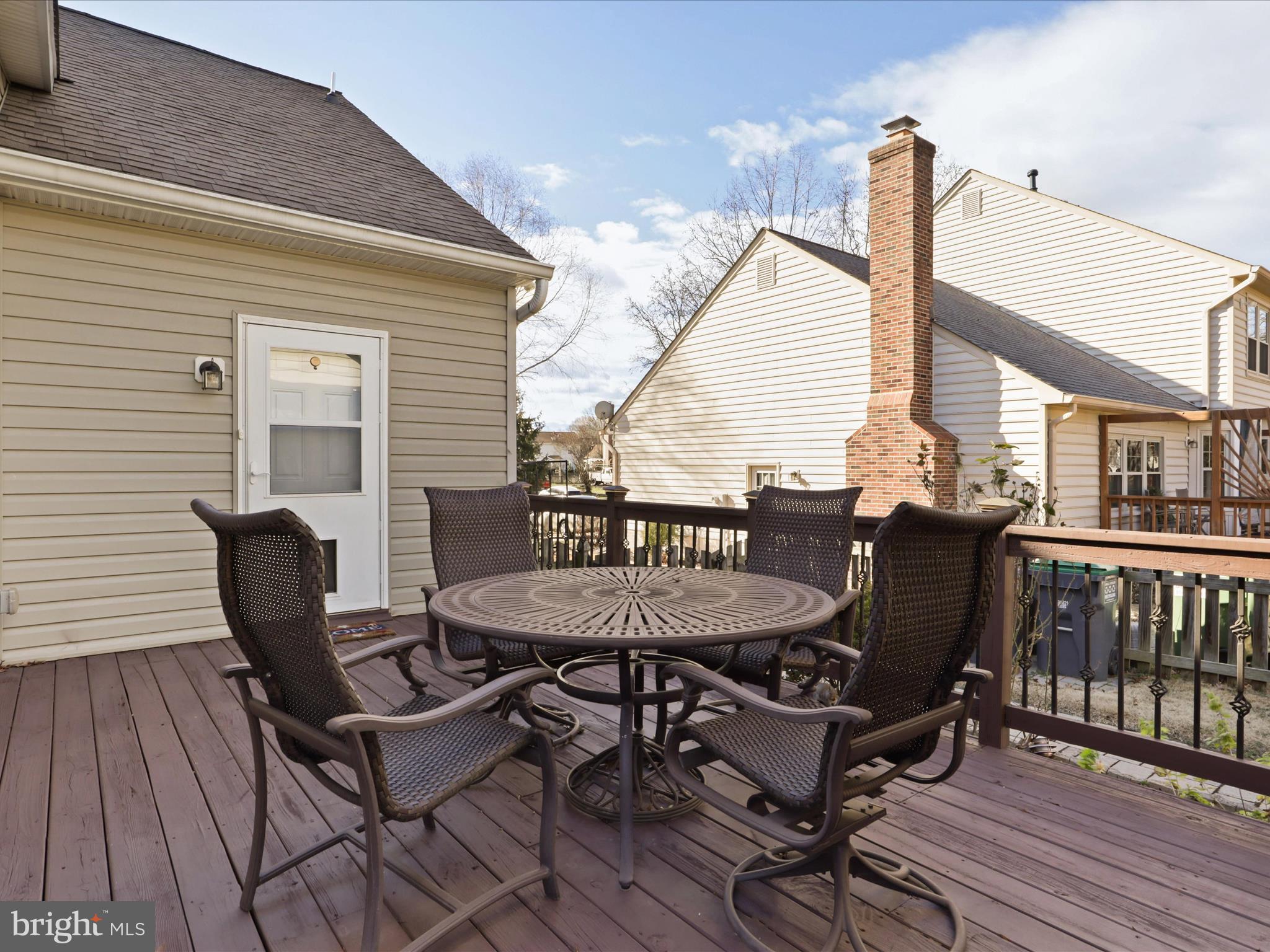 FOX POINT - Residential