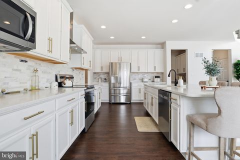 Tiny photo for 520 Darrow Road, YORK, PA 17404 (MLS # PAYK2098168)