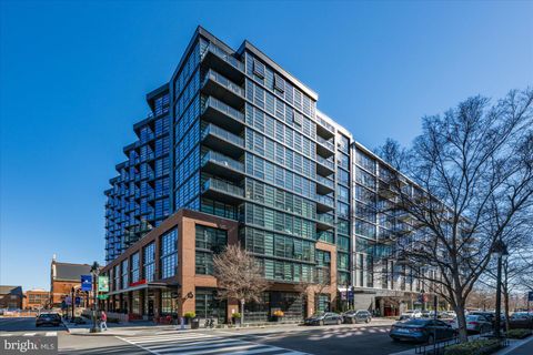 Photo of 1300 4th Street SE #308, WASHINGTON, DC 20003 (MLS # DCDC2249774)