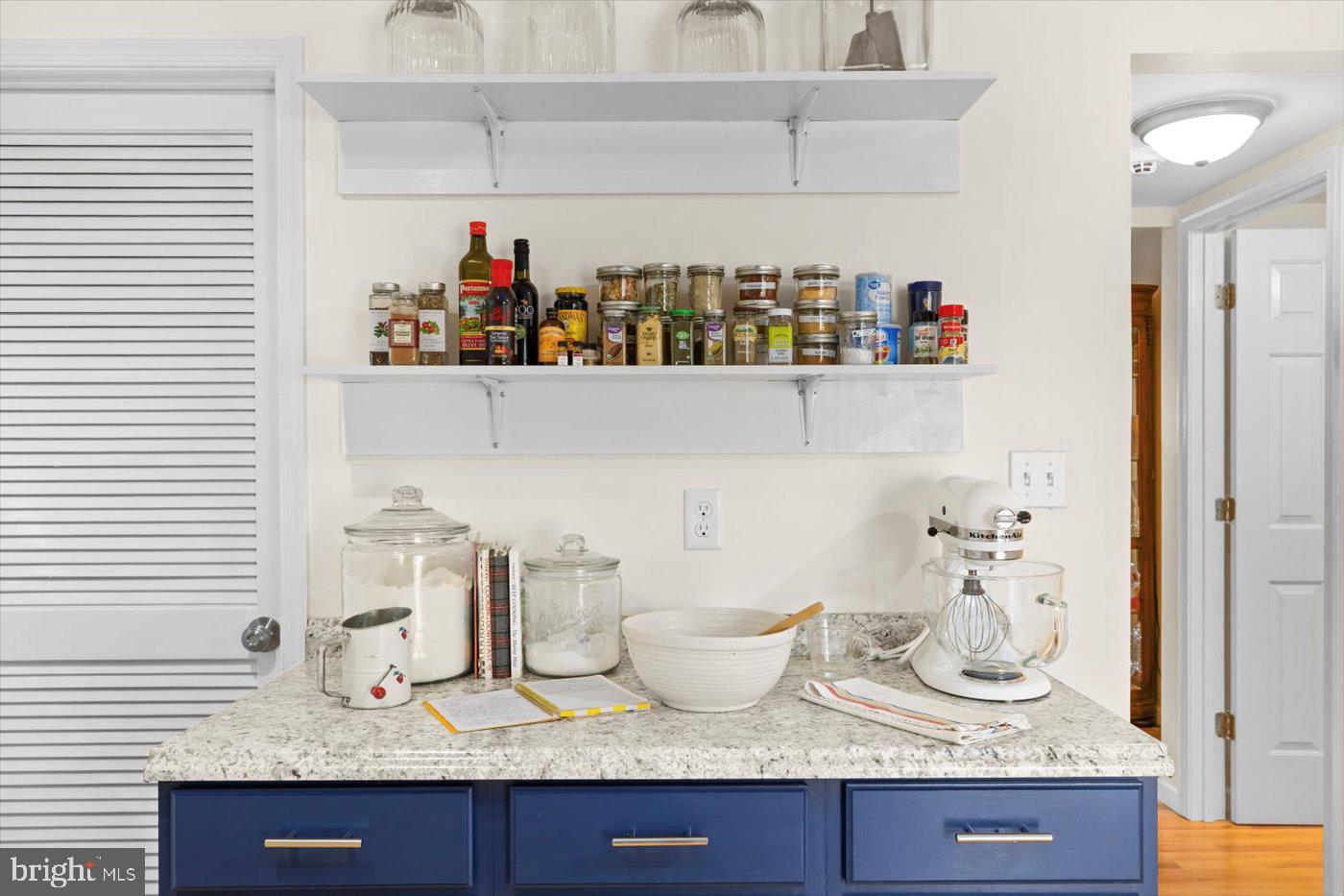 OLDE GREENWICH - Residential