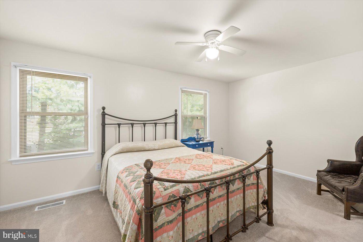 OLDE GREENWICH - Residential