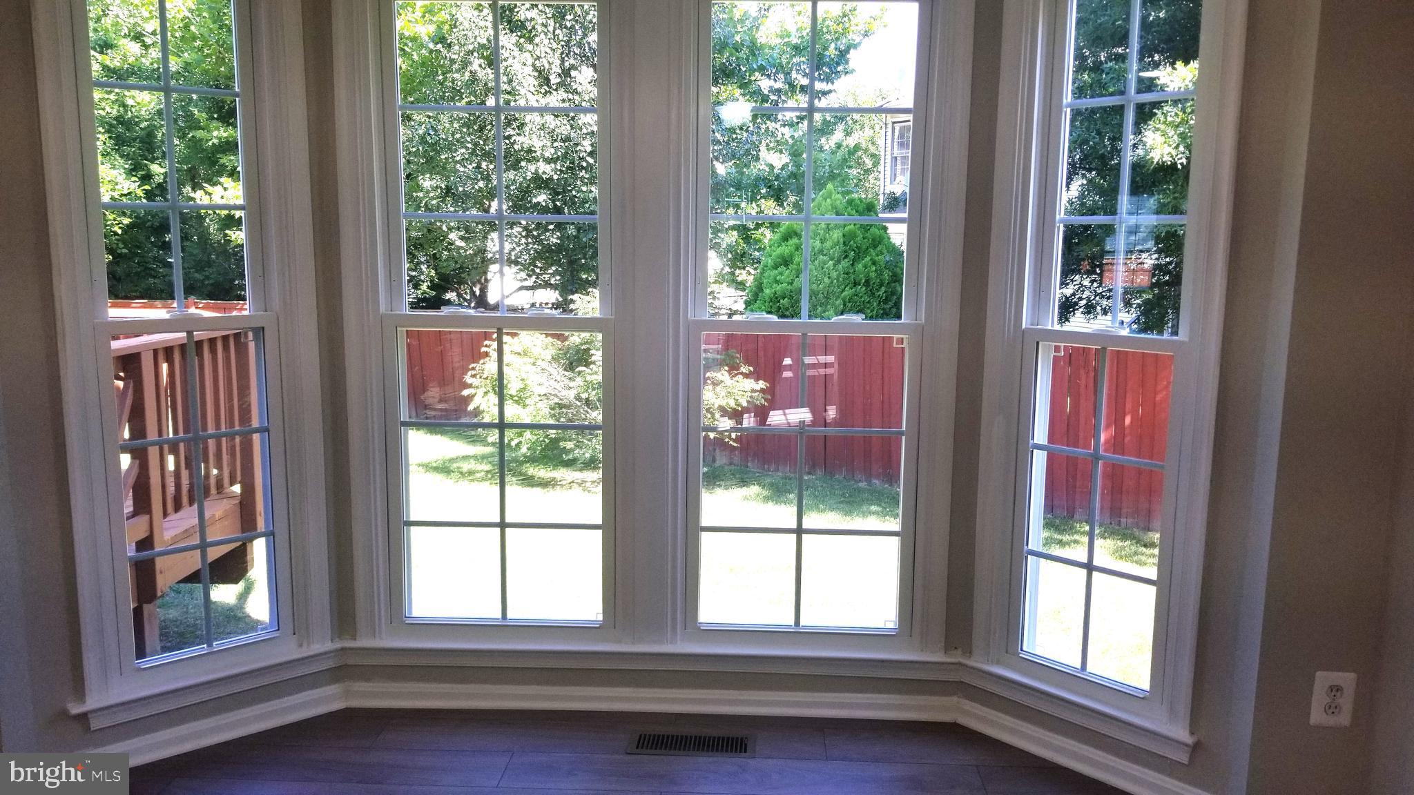 FOUR SEASONS - Residential Lease