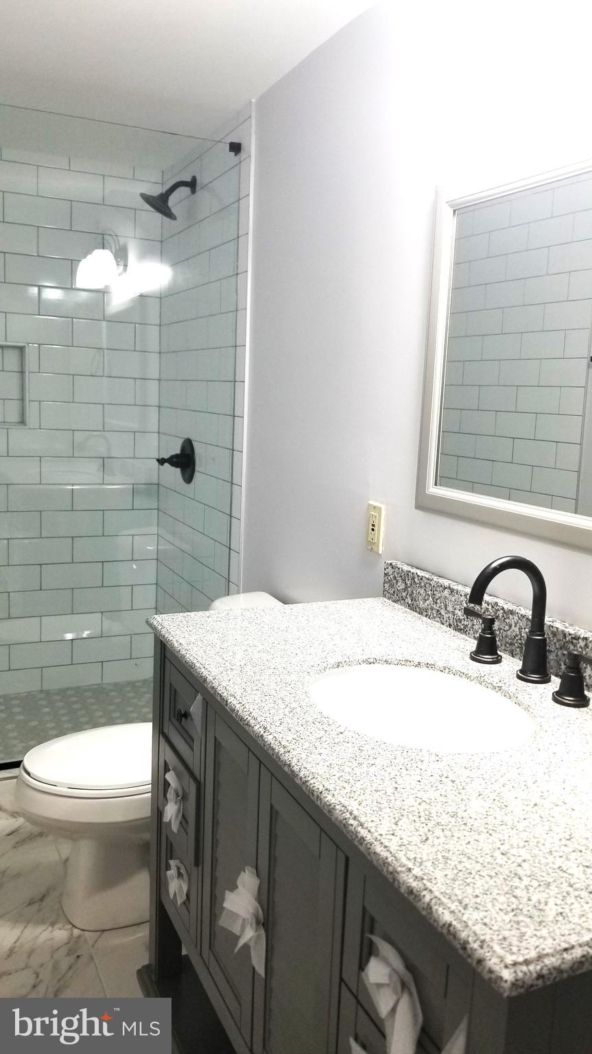 FOUR SEASONS - Residential Lease