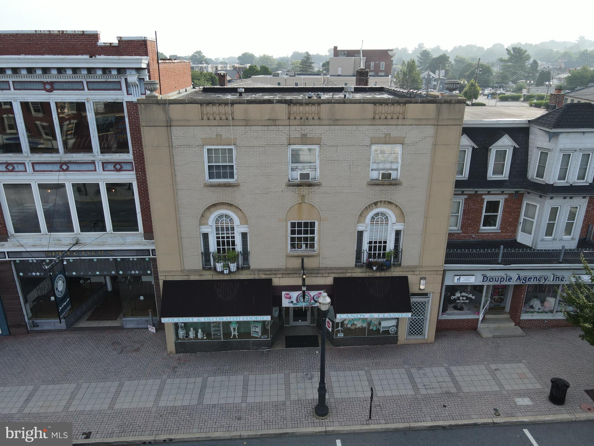 30 E MAIN STREET