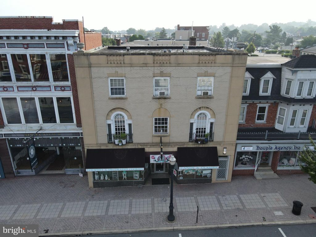 Photo of 30 E Main Street, EPHRATA, PA 17522 (MLS # PALA2075796)