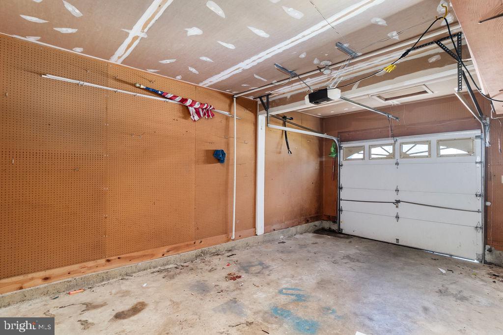 ROLLINGWOOD VILLAGE - Residential