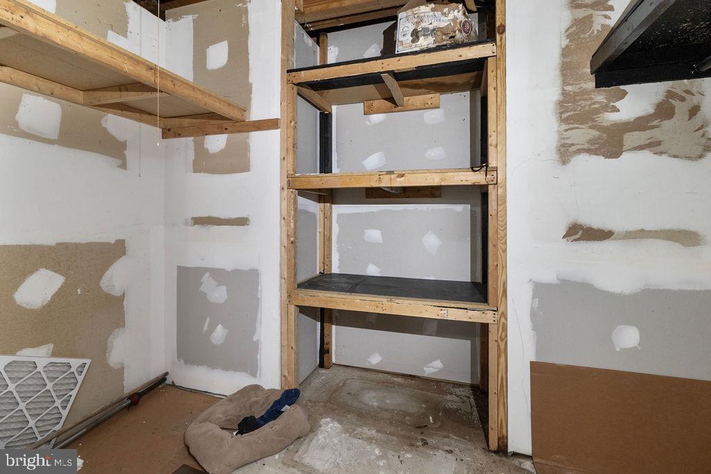 ROLLINGWOOD VILLAGE - Residential