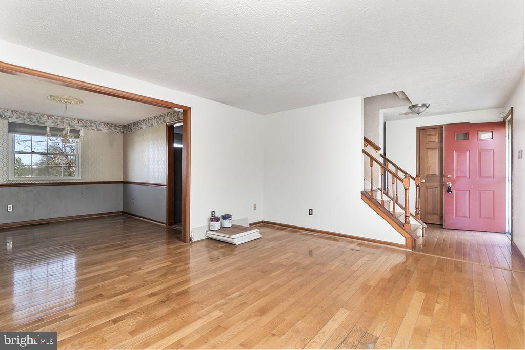 ROLLINGWOOD VILLAGE - Residential