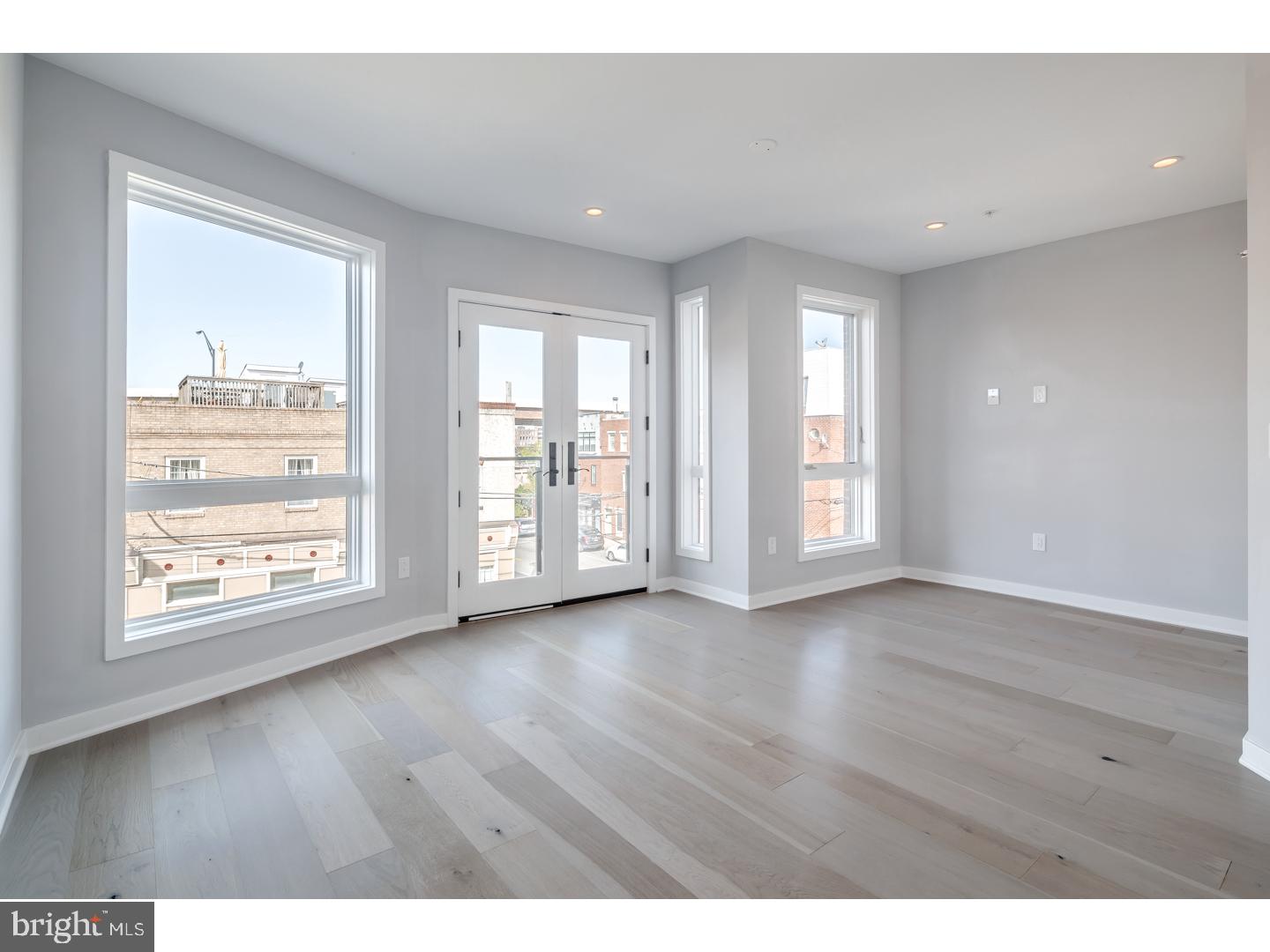 OLD CITY - Residential