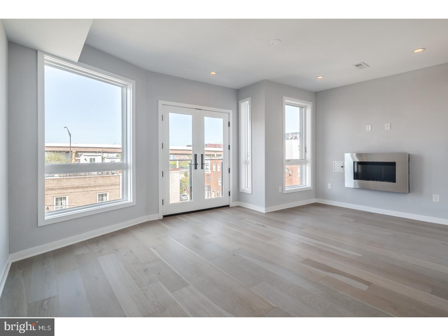 OLD CITY - Residential