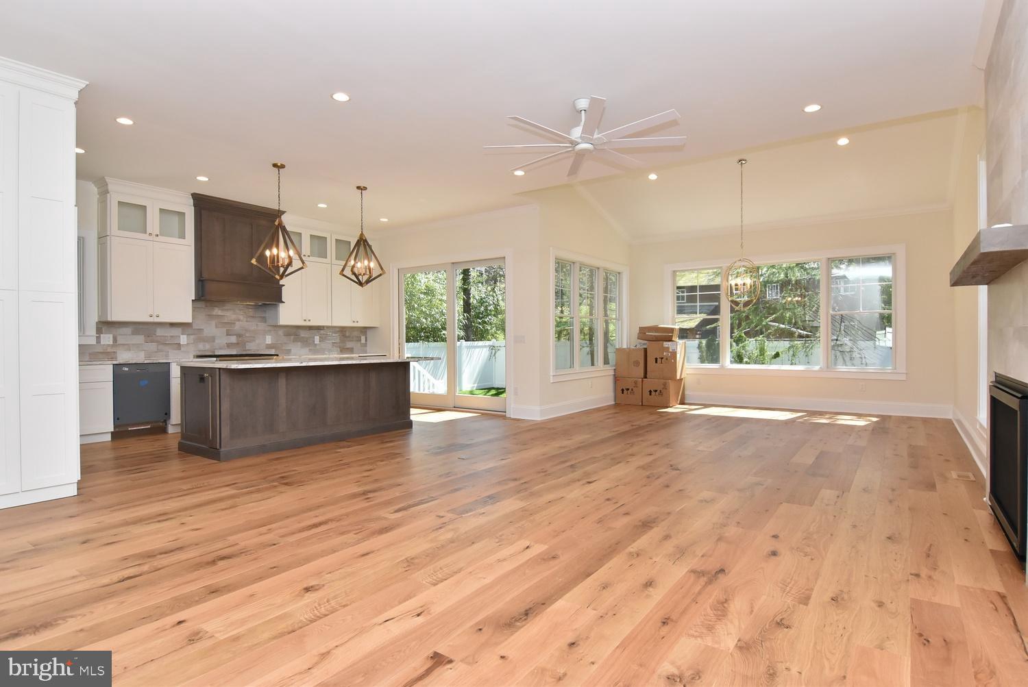 NORTH REHOBOTH - Residential