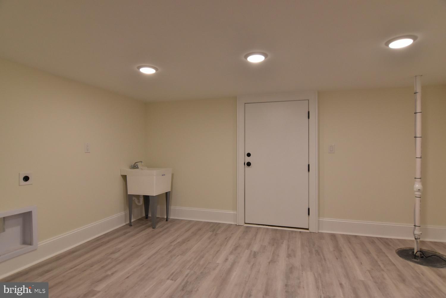 NORTH REHOBOTH - Residential