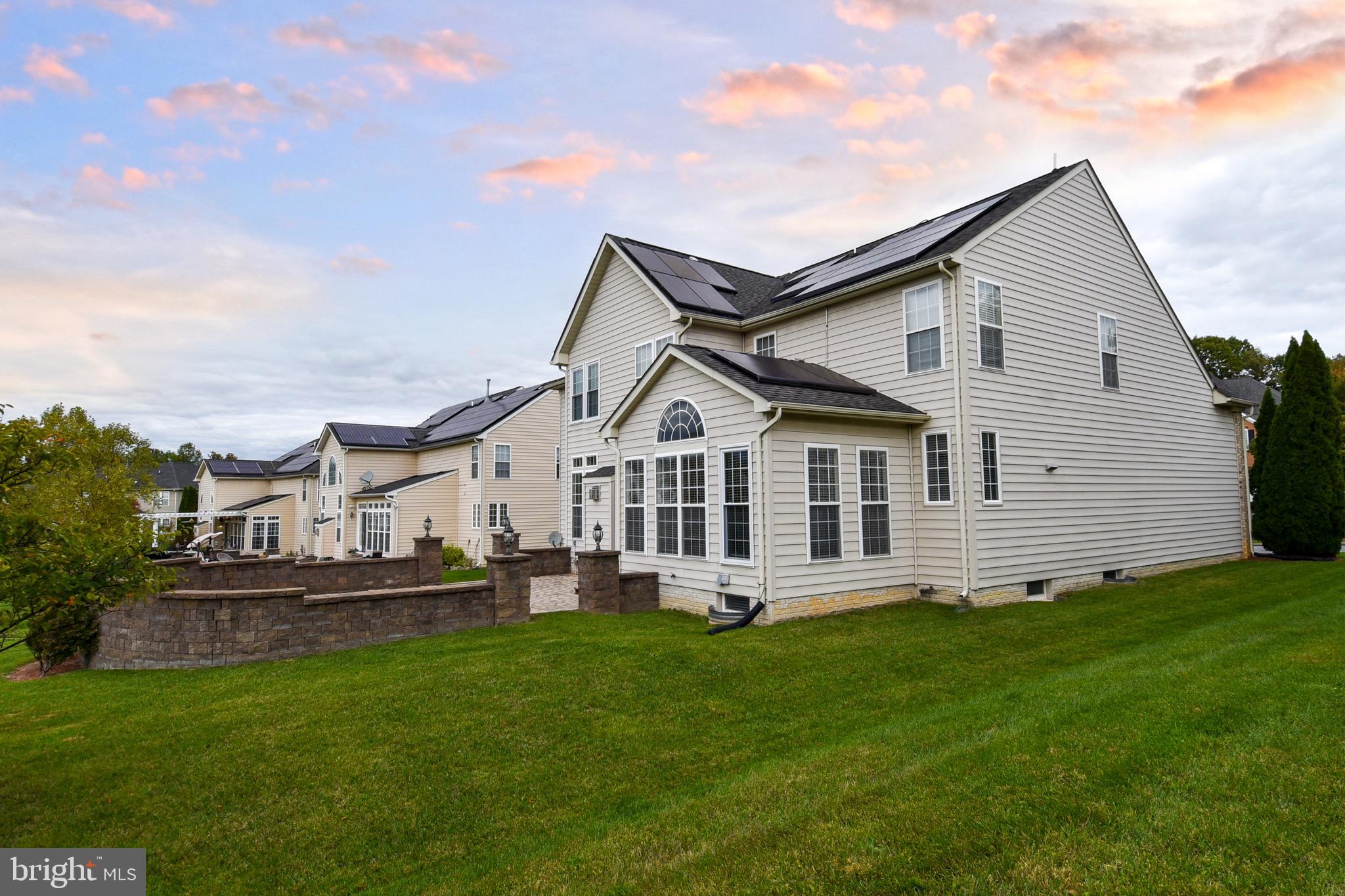 THE VILLAGES AT WELLINGTON - Residential