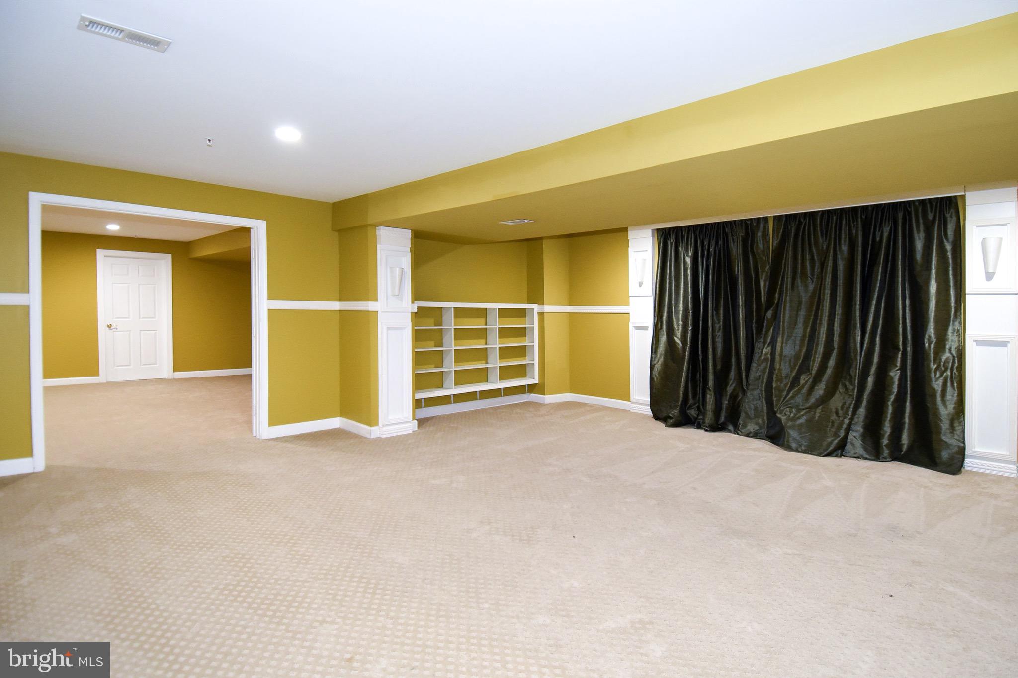 THE VILLAGES AT WELLINGTON - Residential