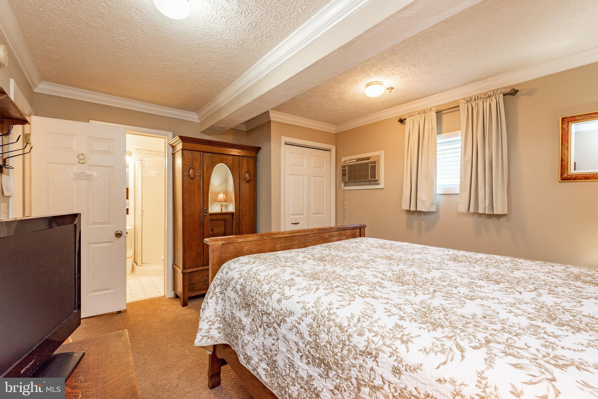 CARMEL COVE - Residential