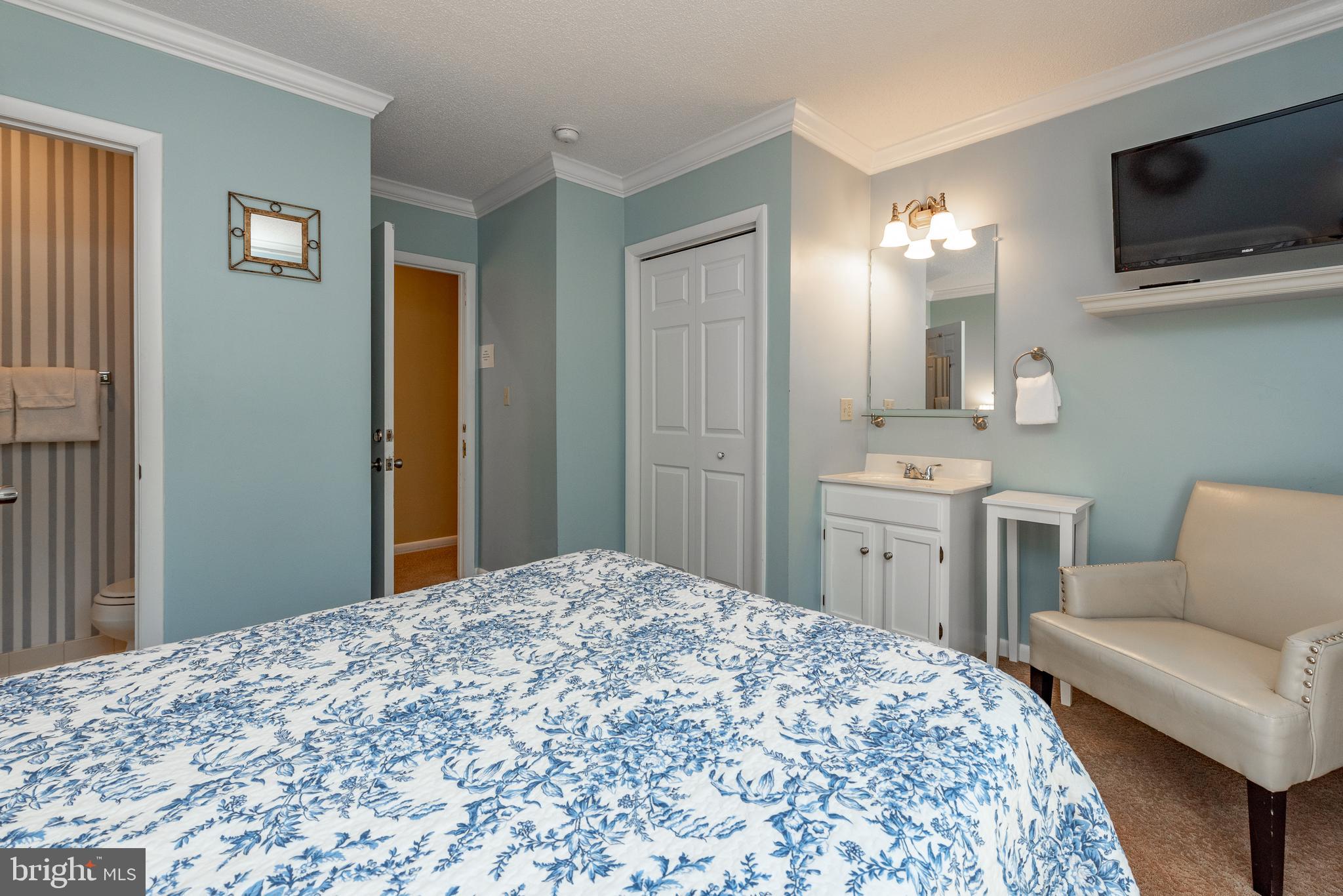 CARMEL COVE - Residential