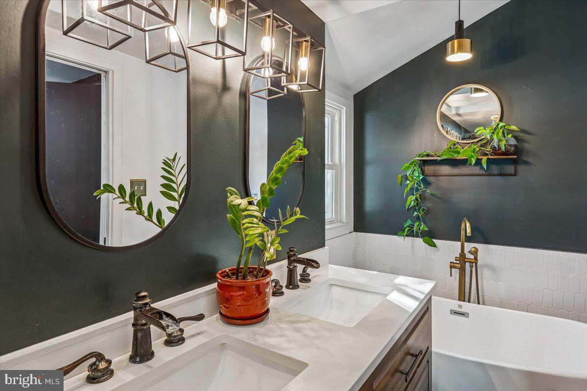 BACHMAN VALLEY - Residential