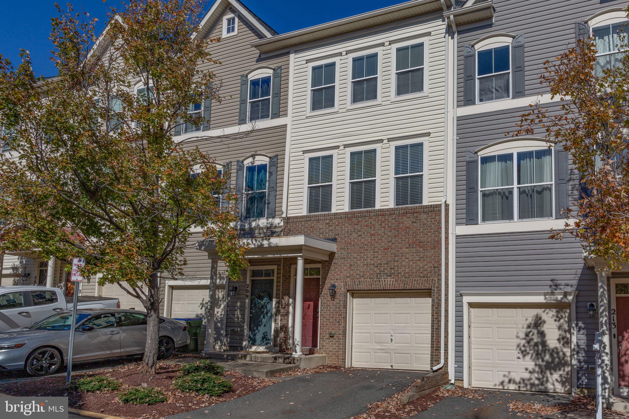 211 SHAMROCK DRIVE 3125