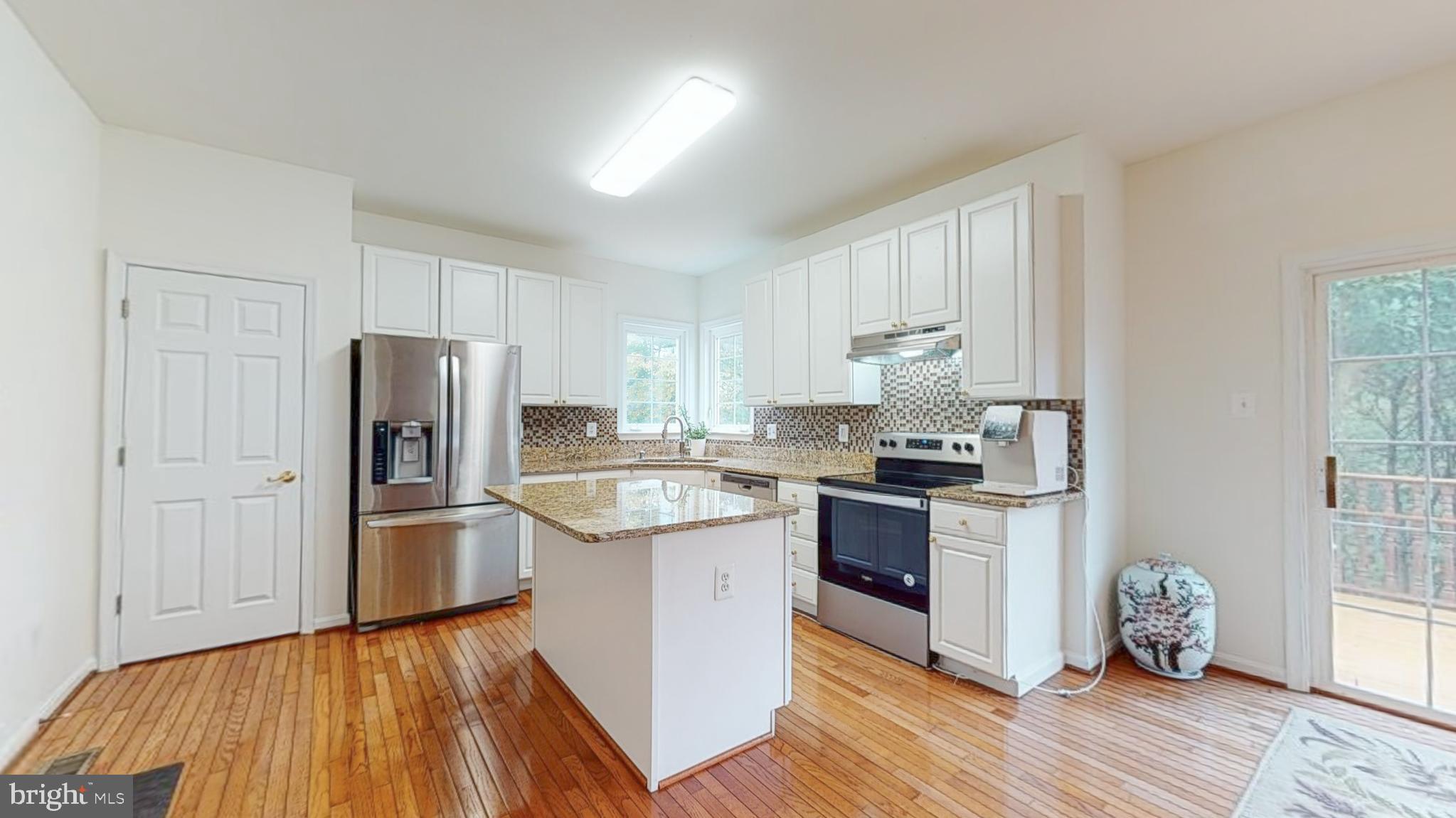 ROCKBURN MANOR - Residential