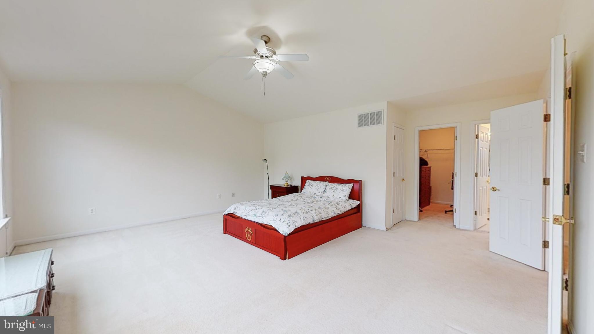 ROCKBURN MANOR - Residential