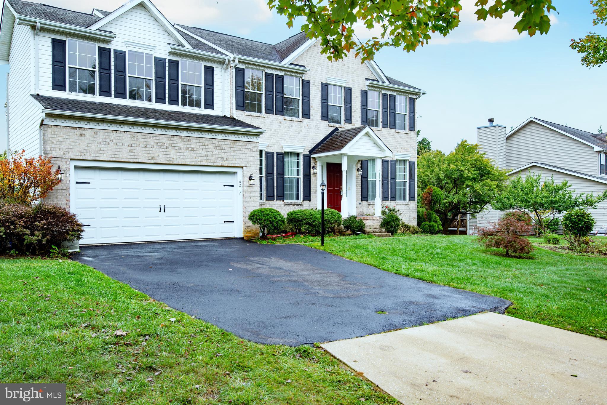 ROCKBURN MANOR - Residential