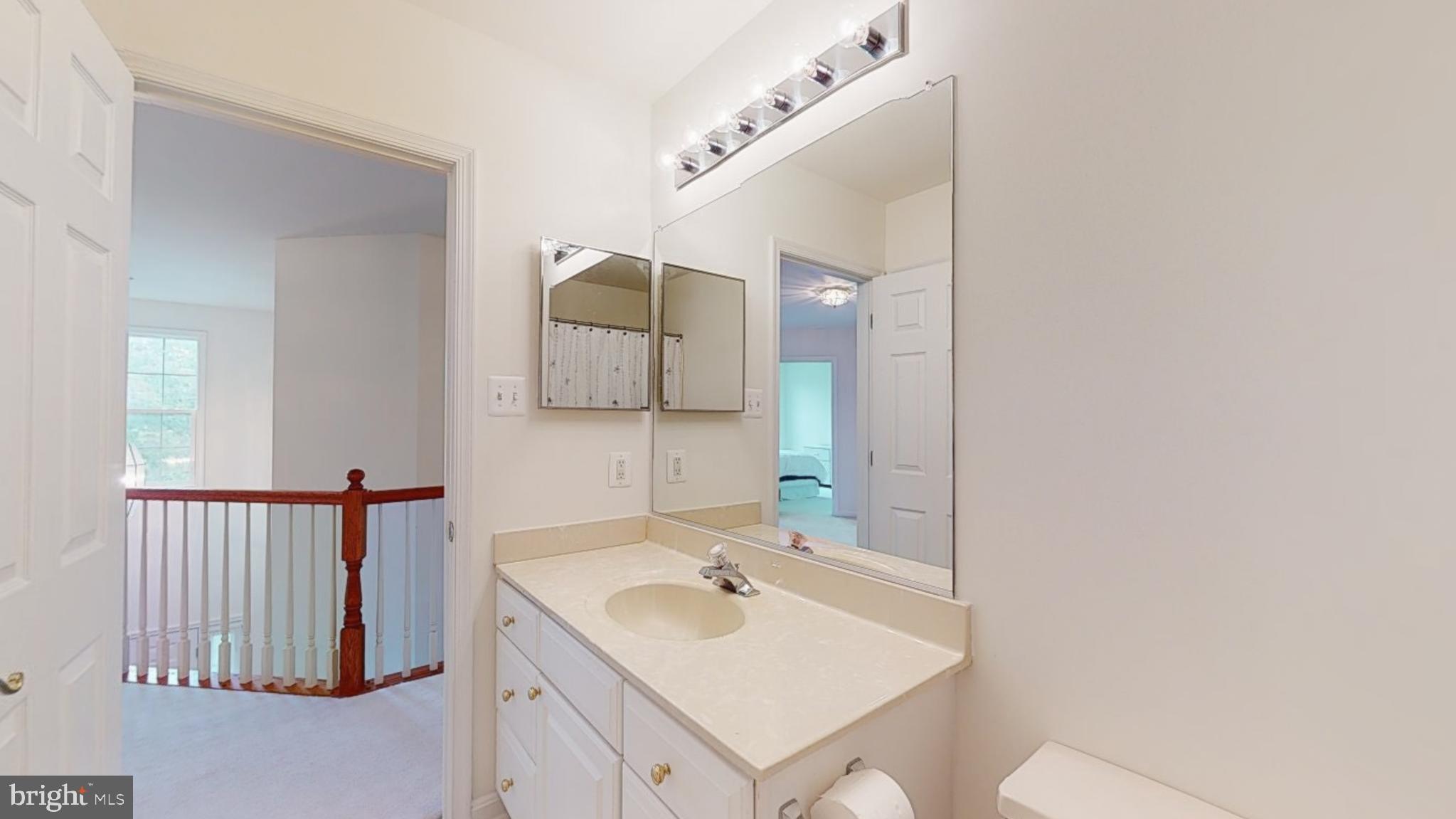 ROCKBURN MANOR - Residential