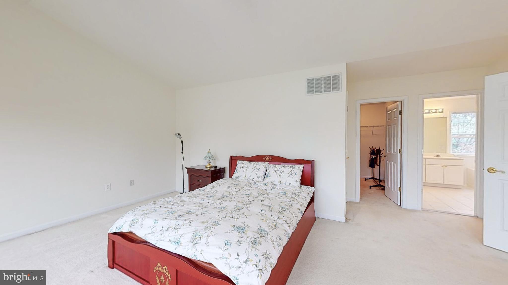 ROCKBURN MANOR - Residential