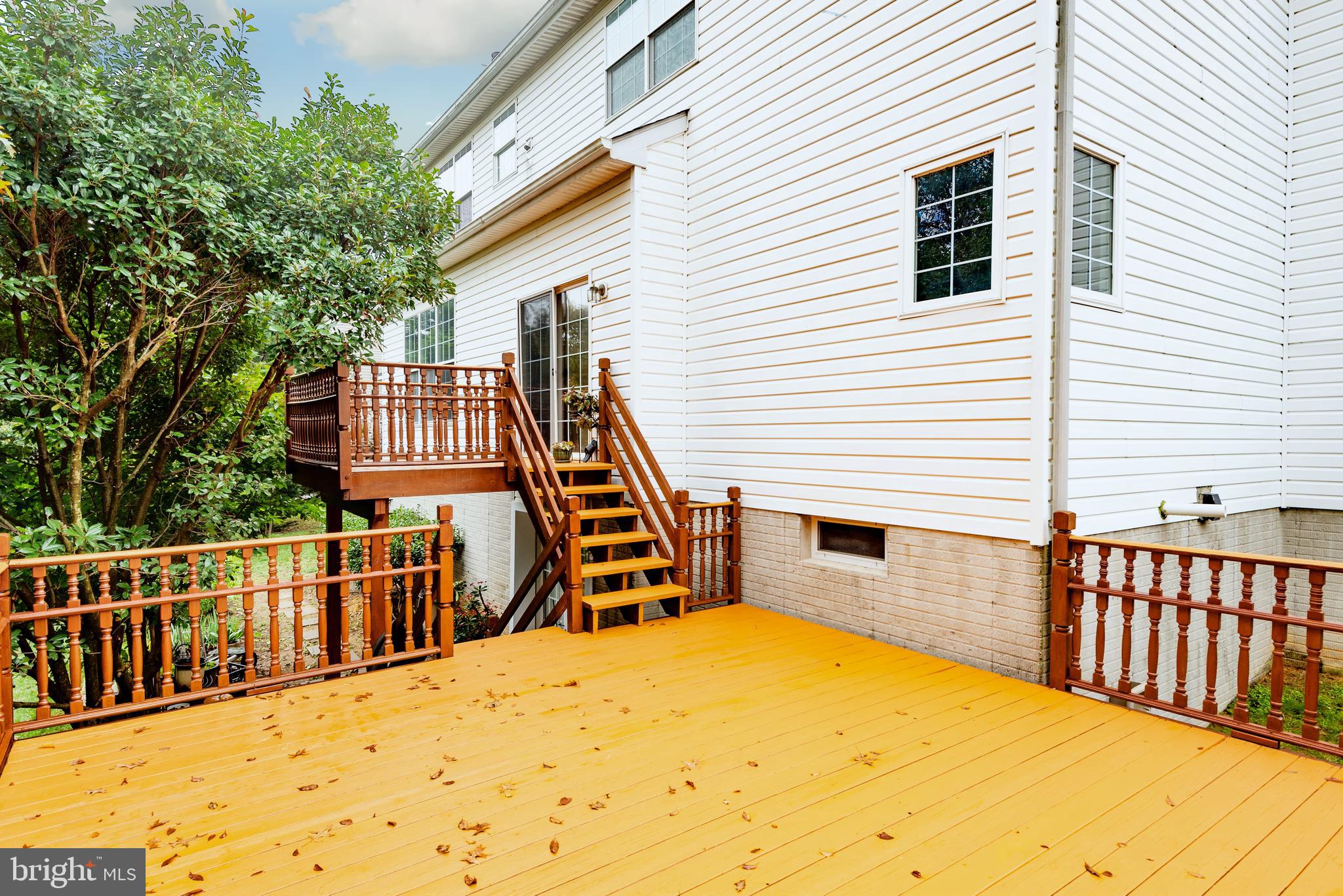 ROCKBURN MANOR - Residential