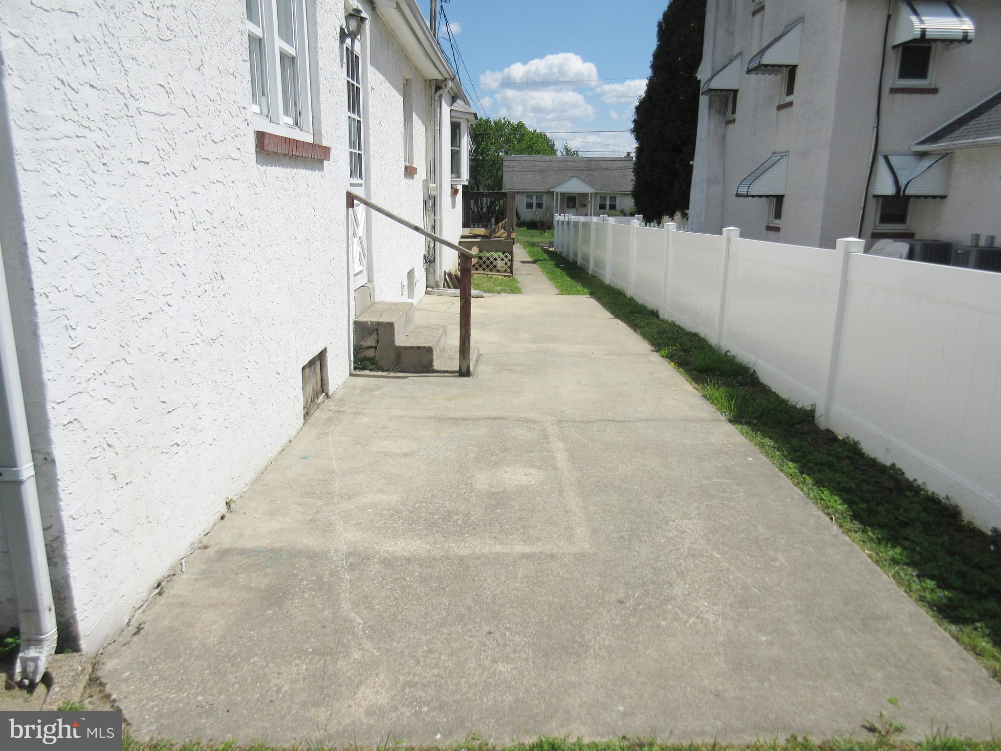 CEDAR HGTS - Residential