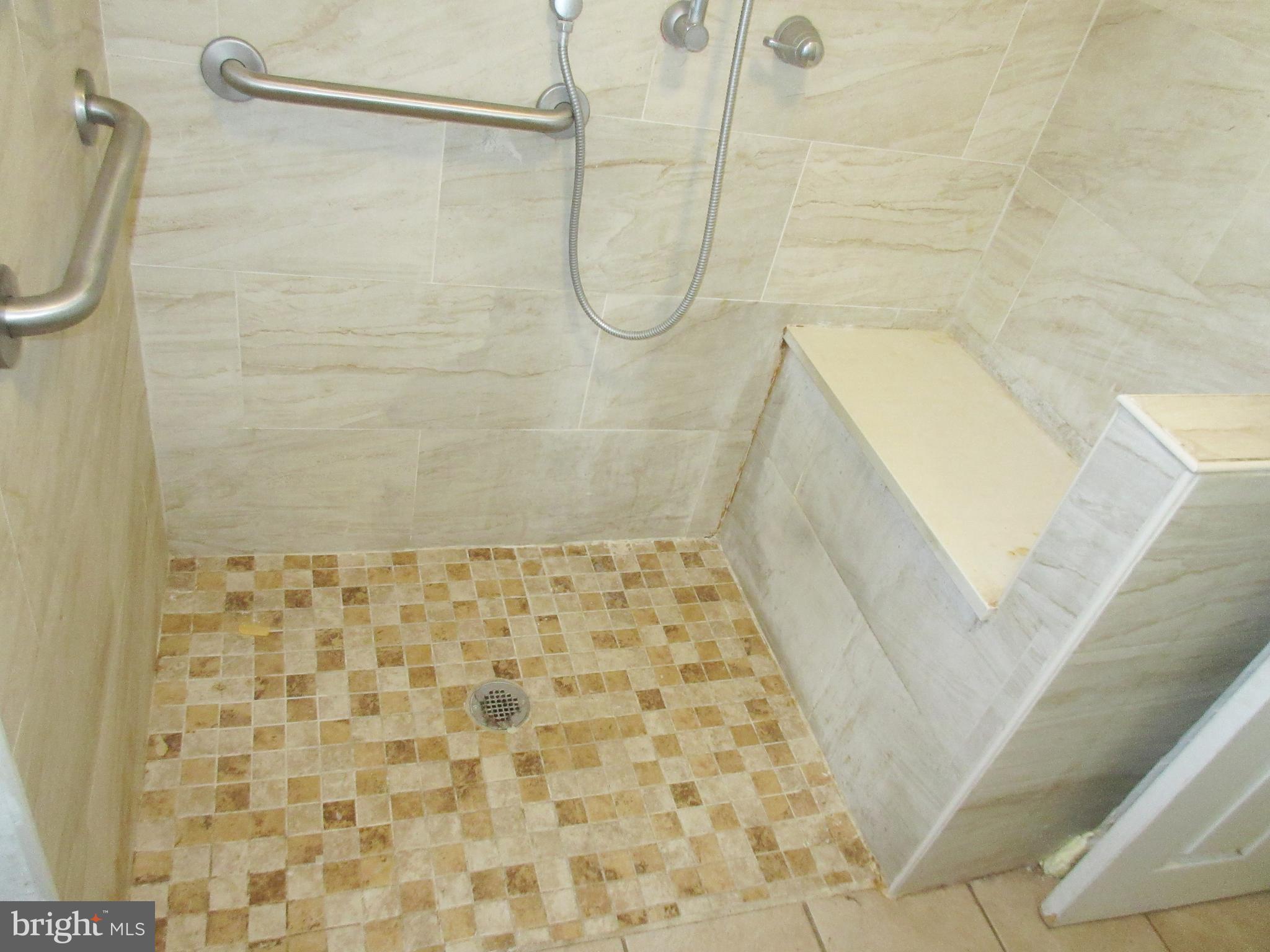 CEDAR HGTS - Residential