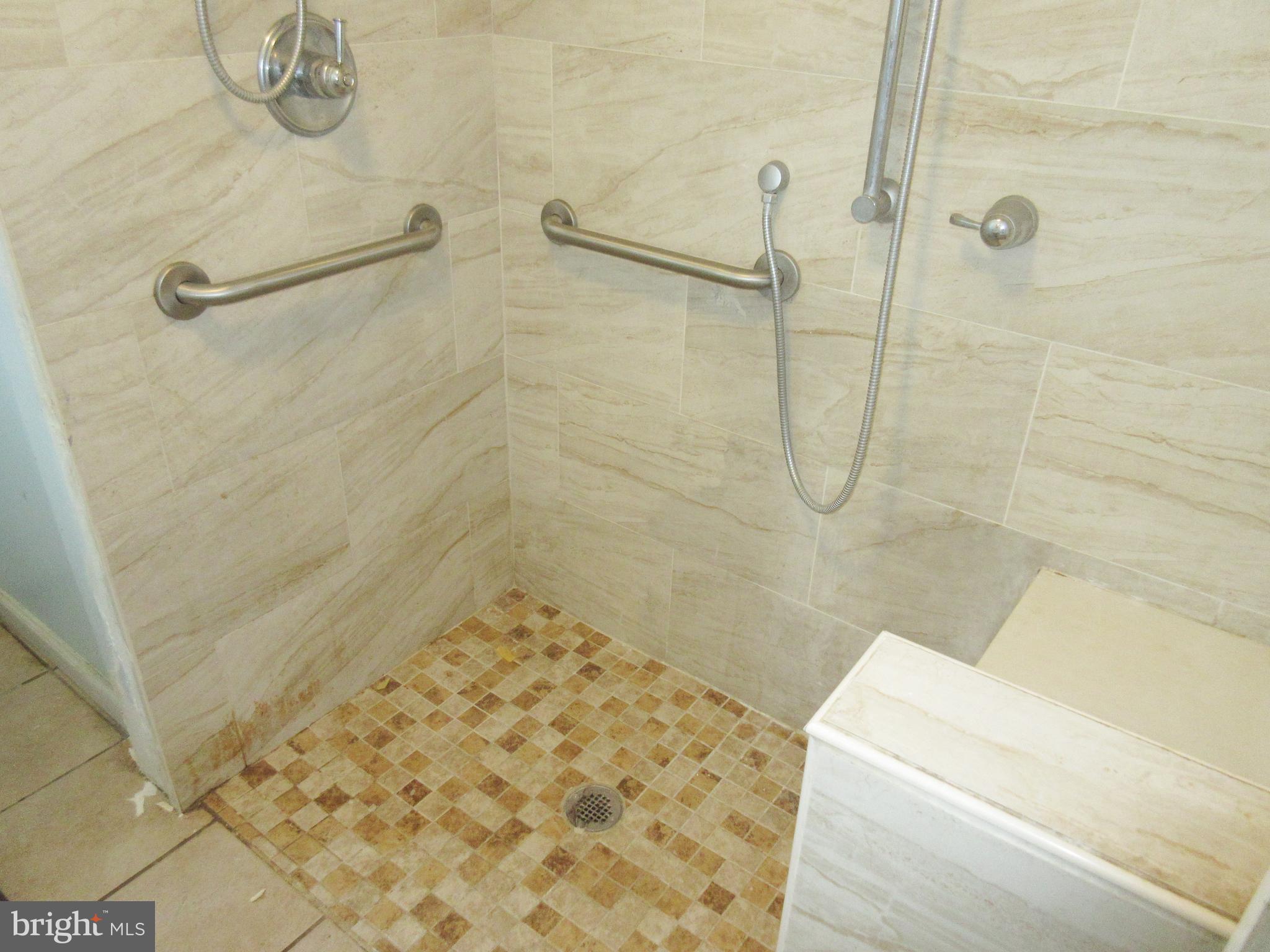 CEDAR HGTS - Residential