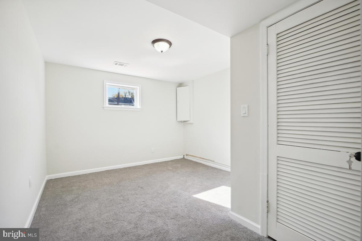 SEAT PLEASANT - Residential