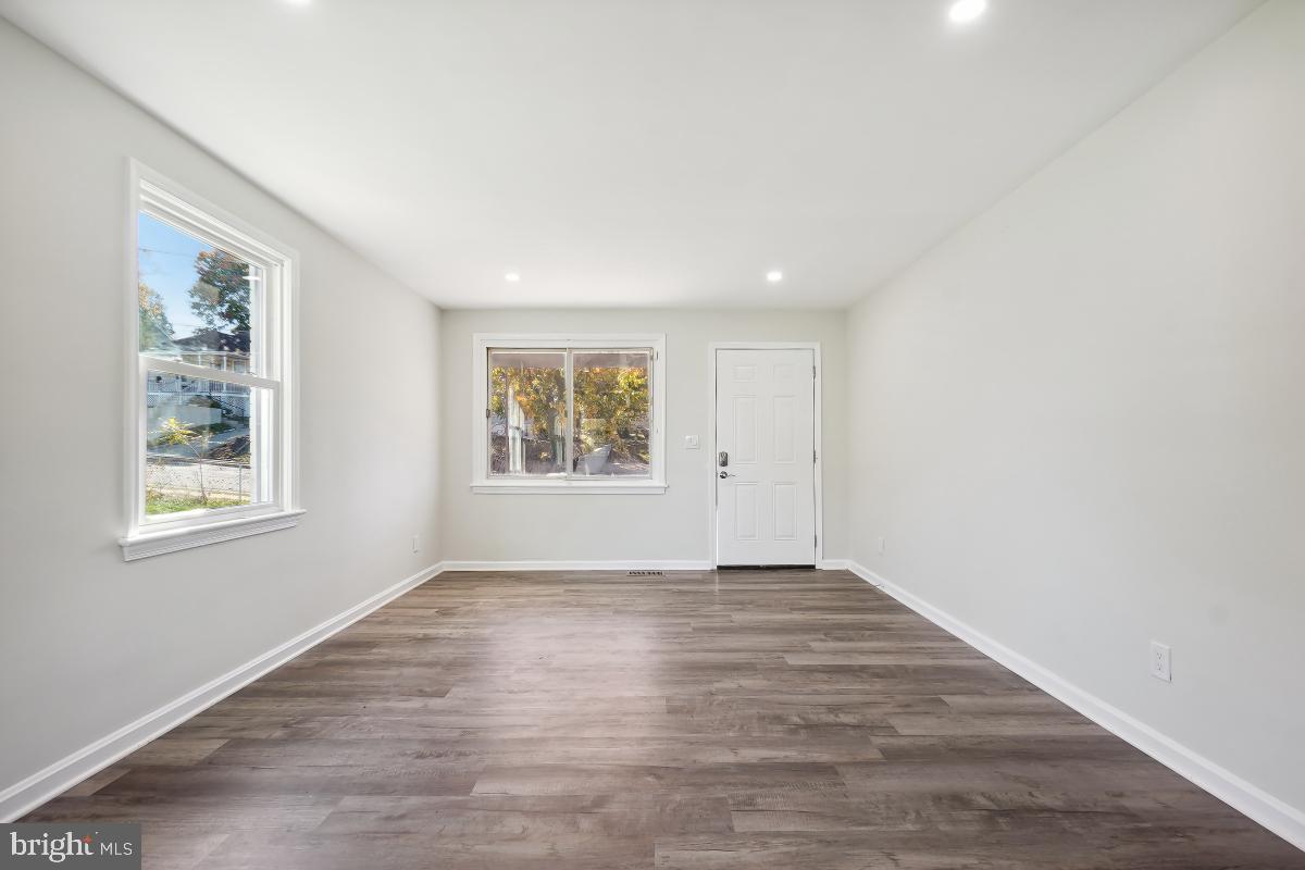 SEAT PLEASANT - Residential