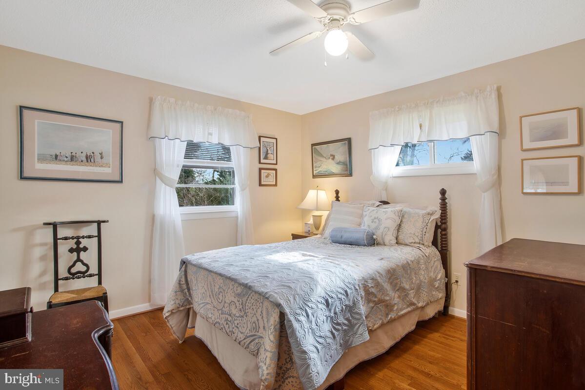 COLLEGE PARK WOODS - Residential