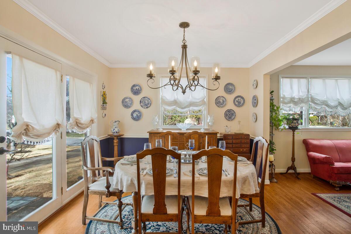 COLLEGE PARK WOODS - Residential