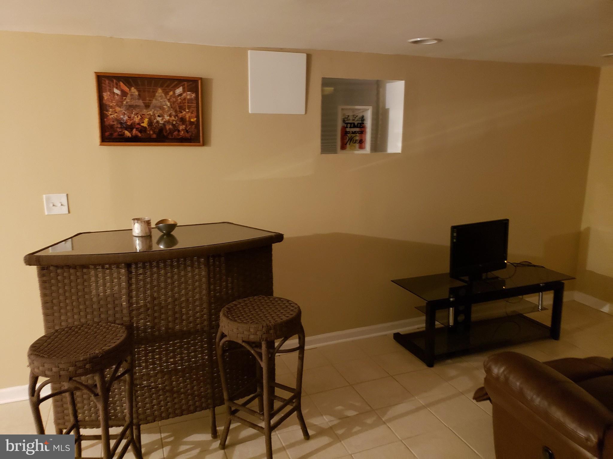 WALTHERSON - Residential Lease