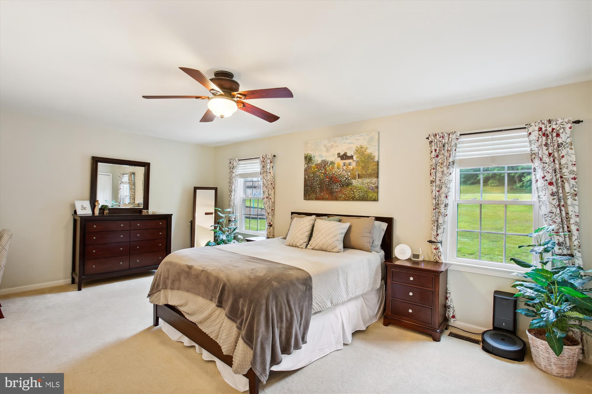 HAYFIELD VIEW - Residential