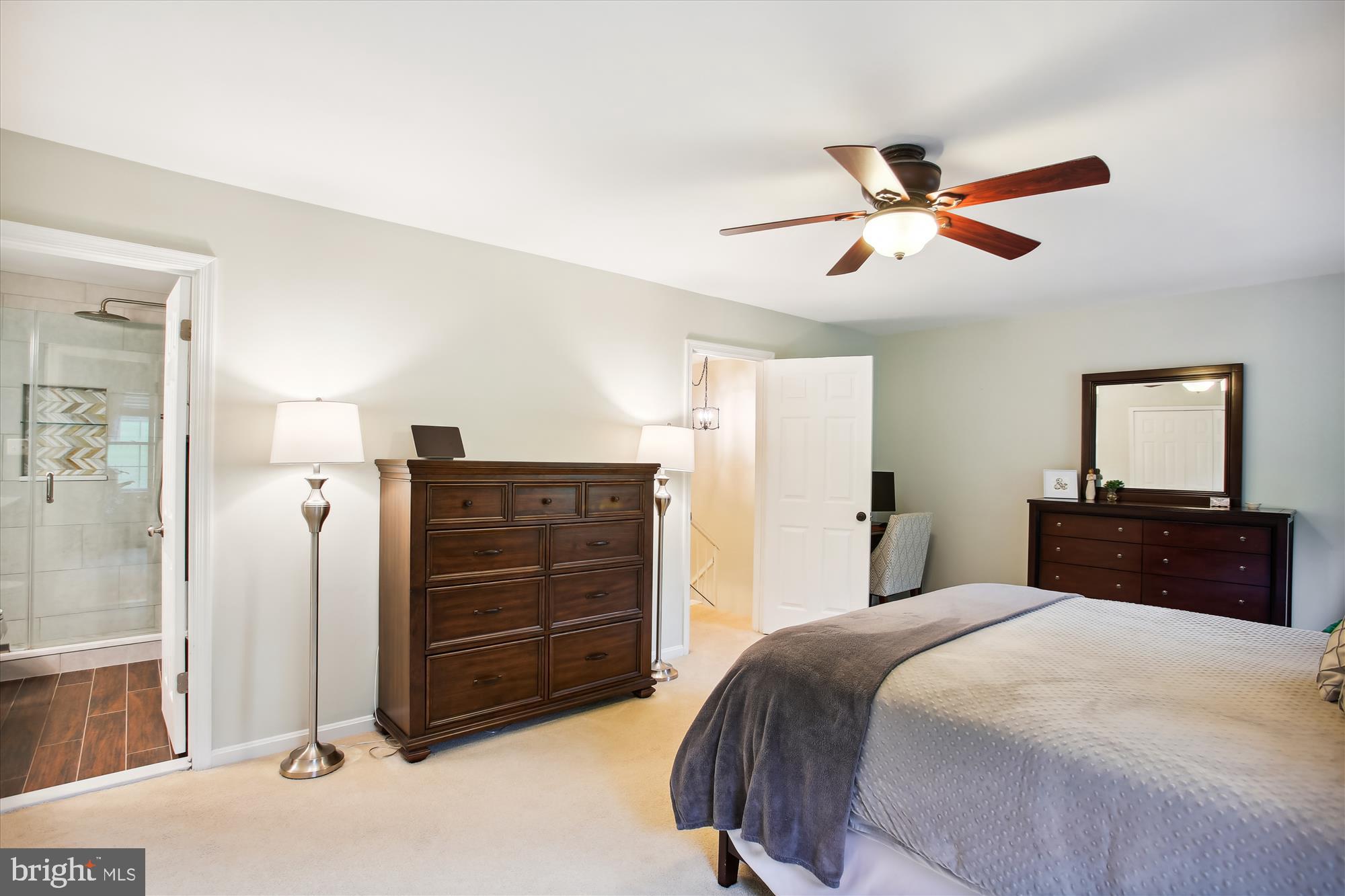 HAYFIELD VIEW - Residential