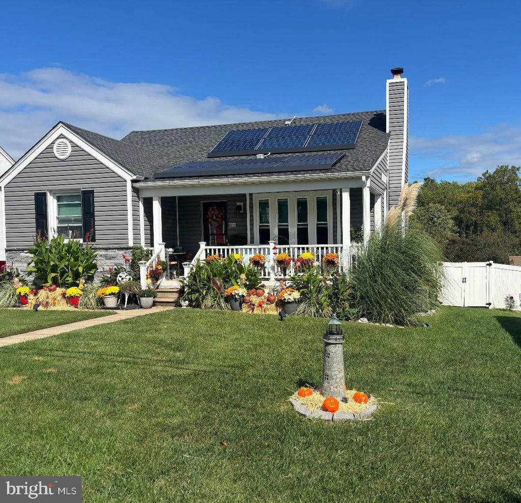 Photo of 1303 Beatty Avenue, BALTIMORE, MD 21237 (MLS # MDBC2142680)