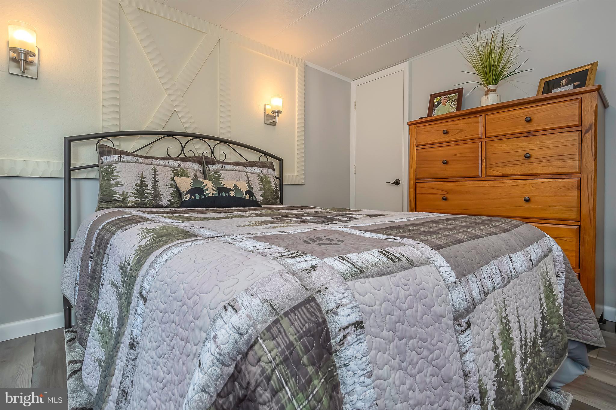 MAYBURY POLING - Residential