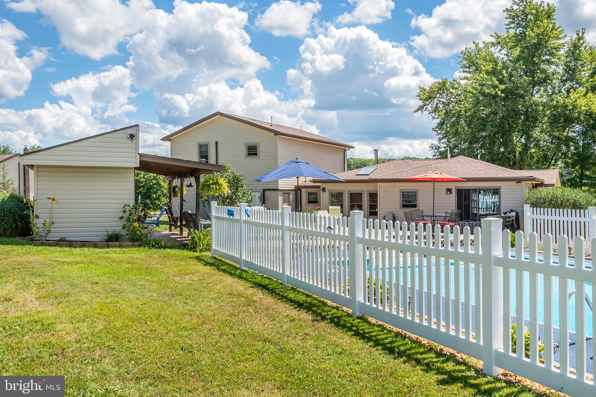 MAYBURY POLING - Residential