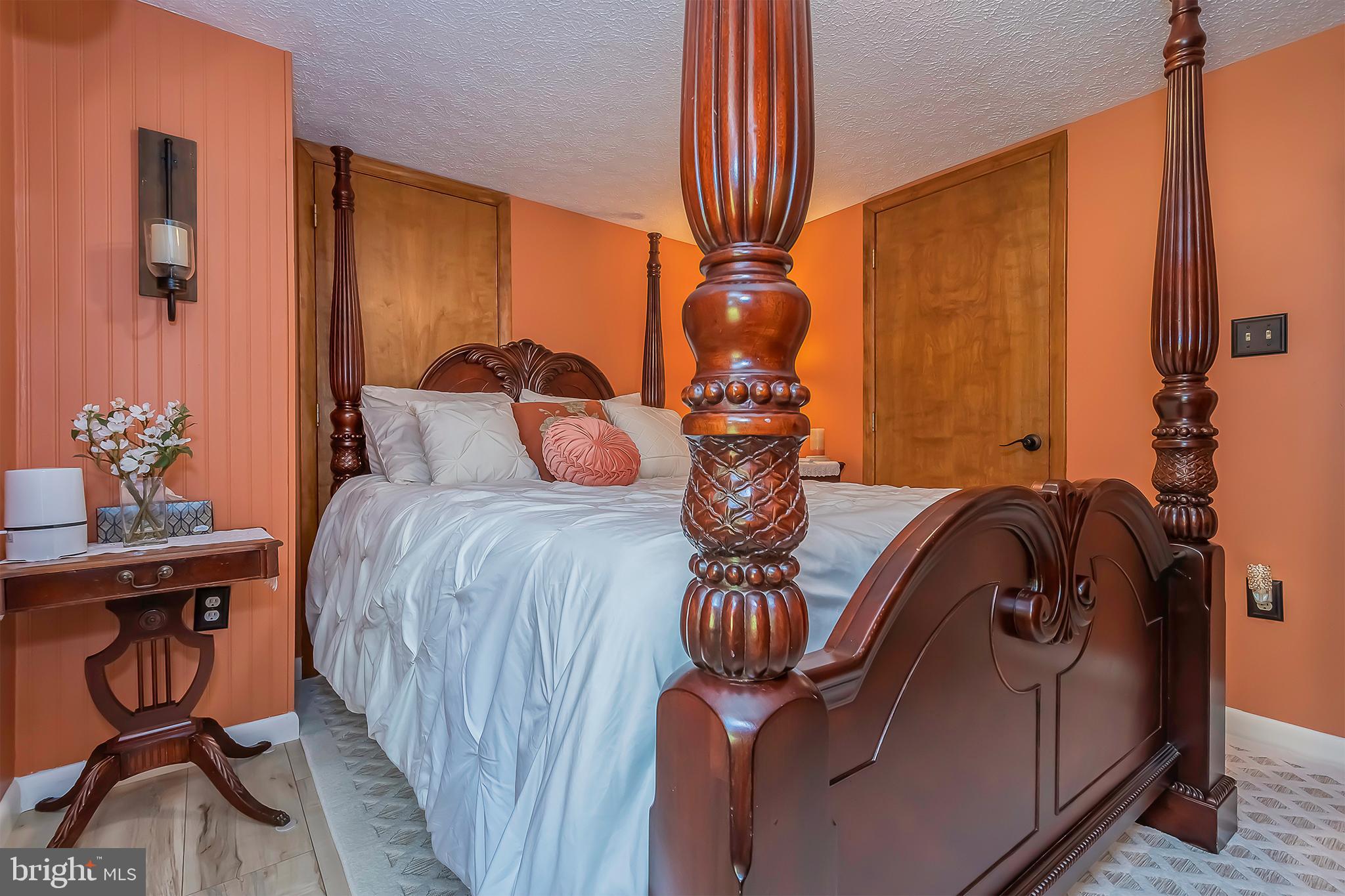 MAYBURY POLING - Residential