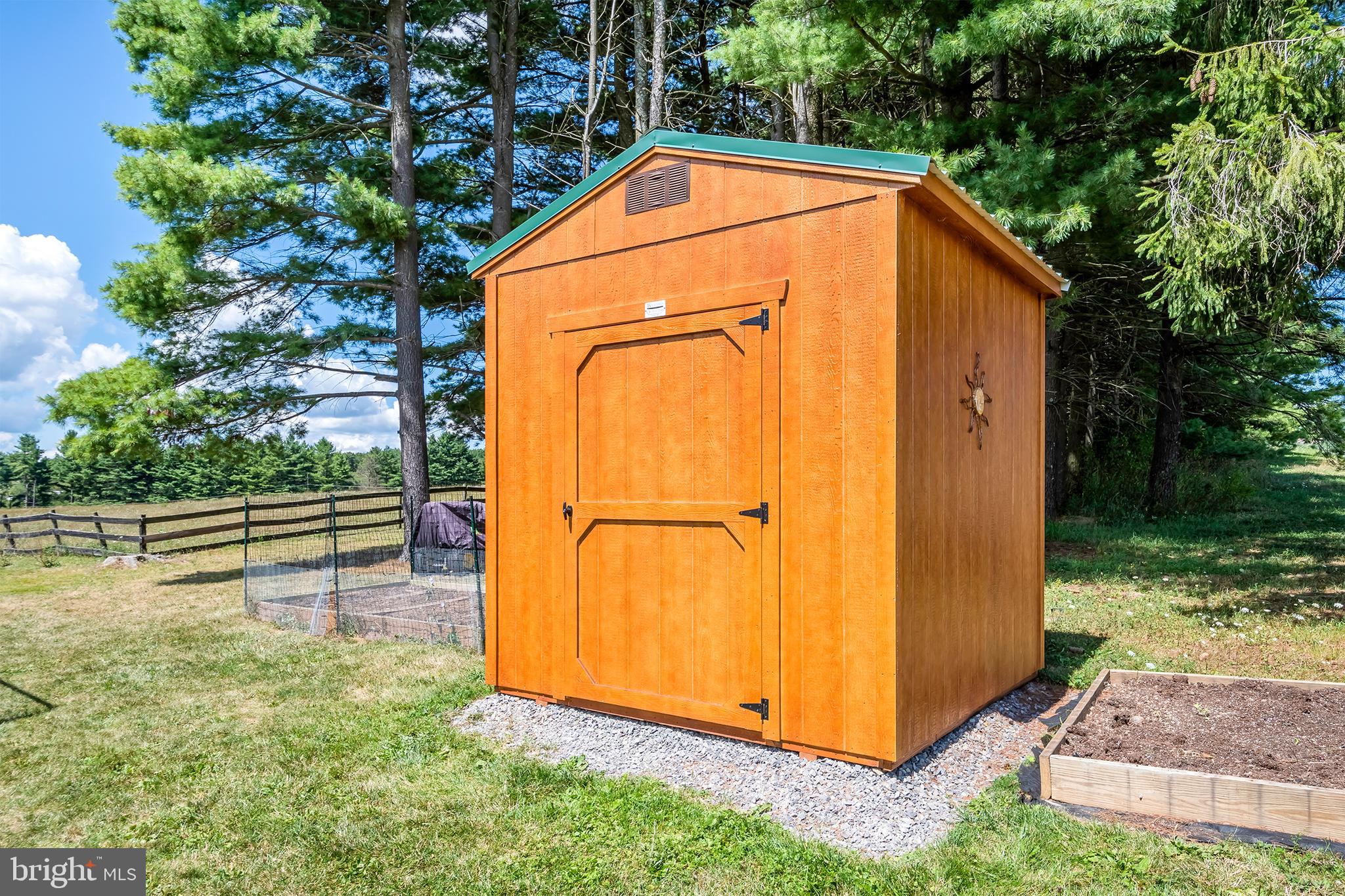 MAYBURY POLING - Residential