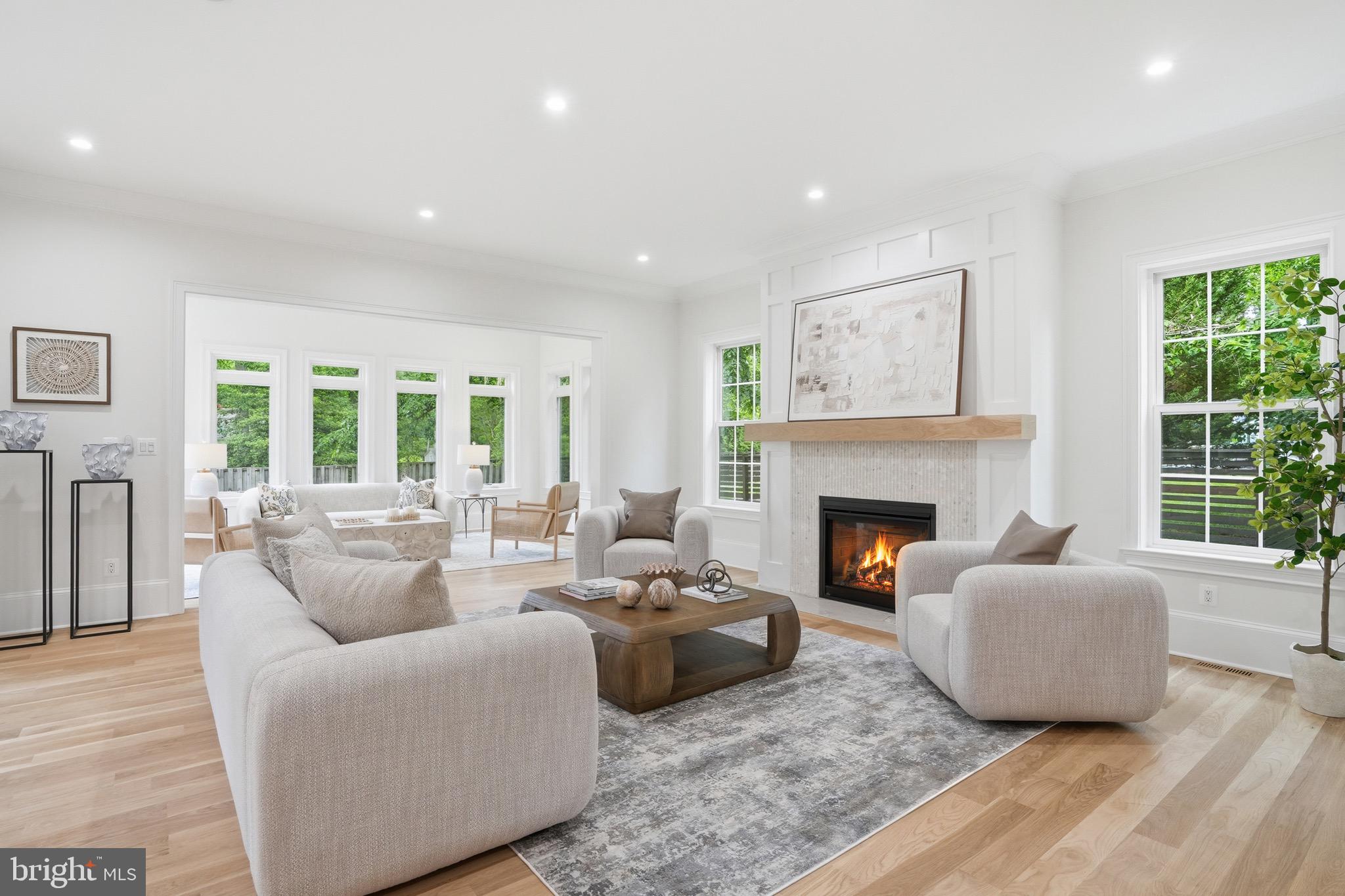 WELLINGTON - Residential
