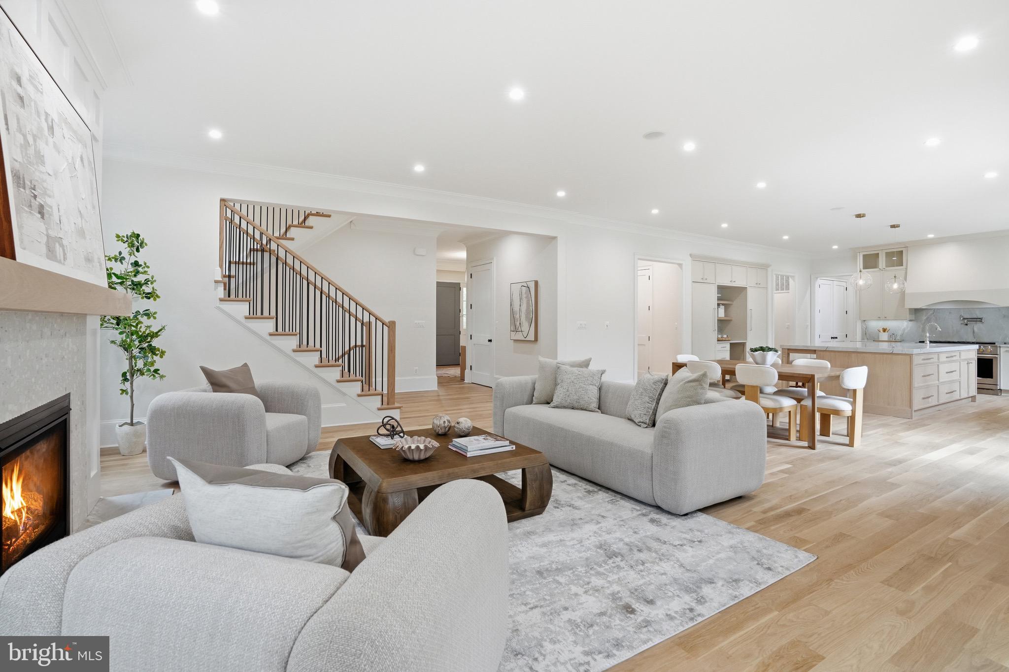 WELLINGTON - Residential