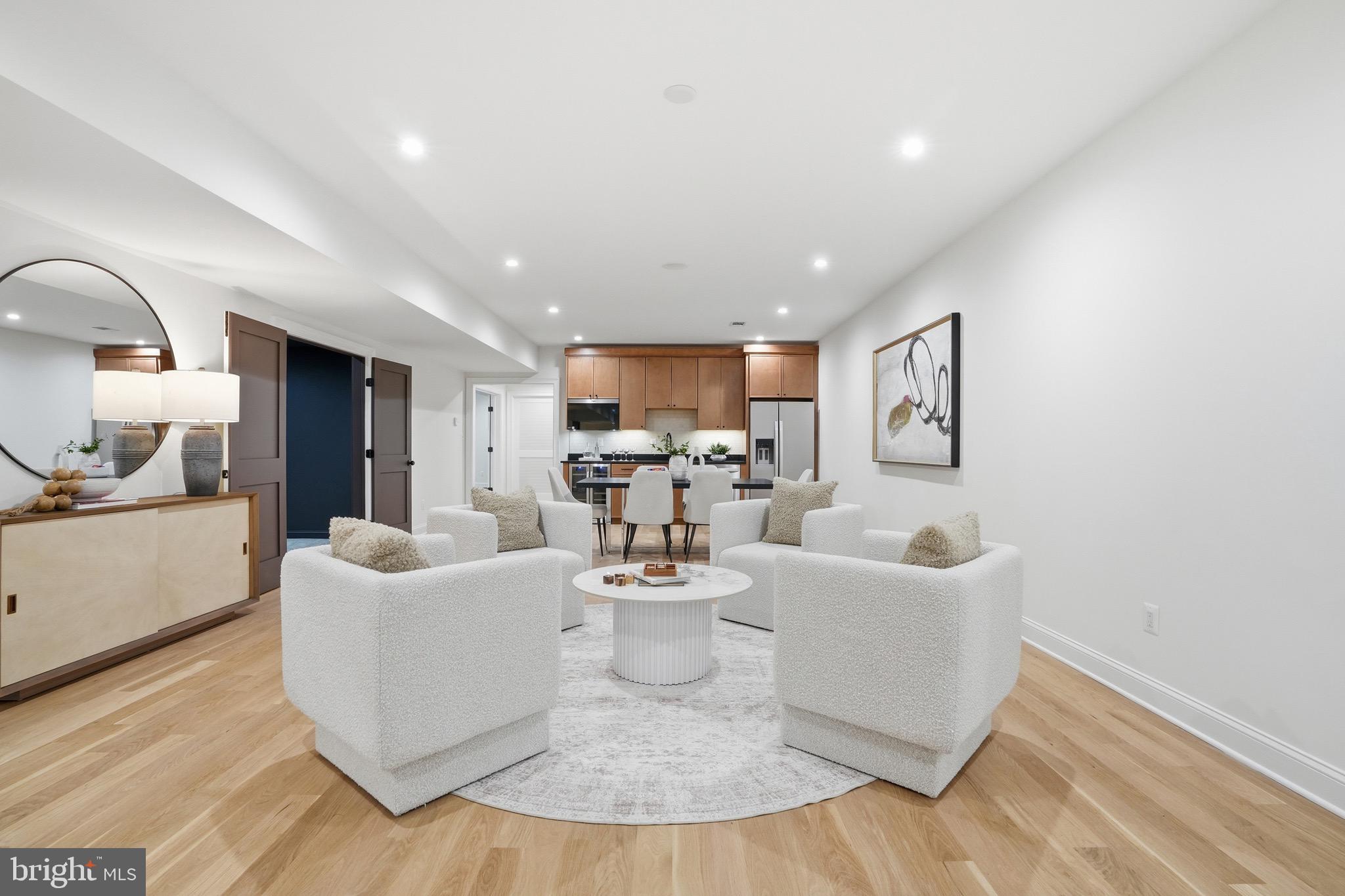 WELLINGTON - Residential