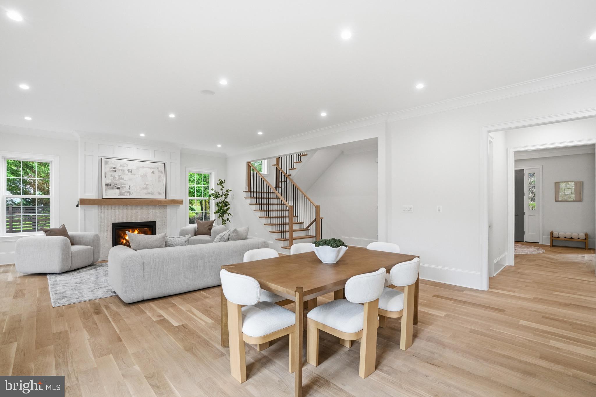 WELLINGTON - Residential