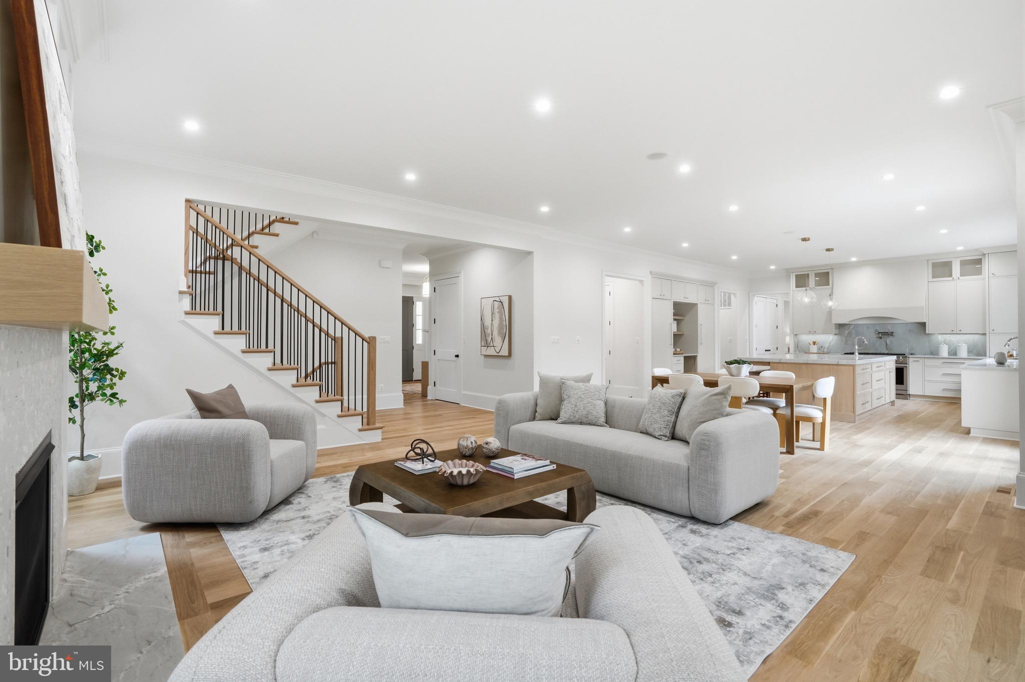 WELLINGTON - Residential