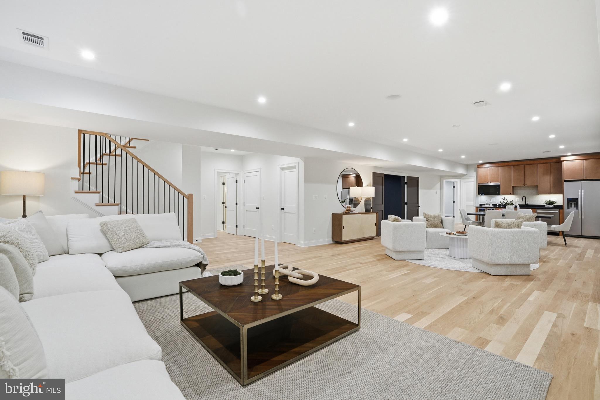 WELLINGTON - Residential