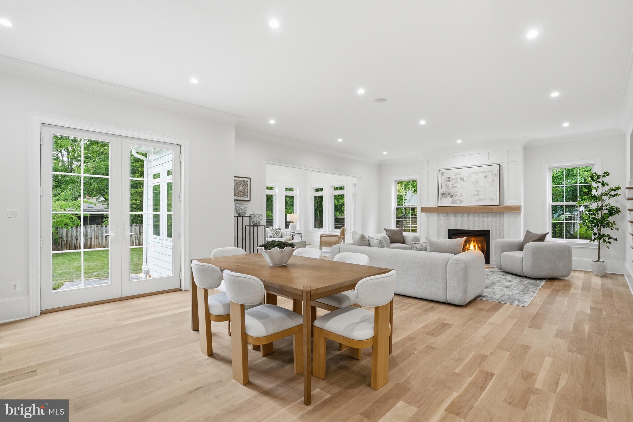 WELLINGTON - Residential